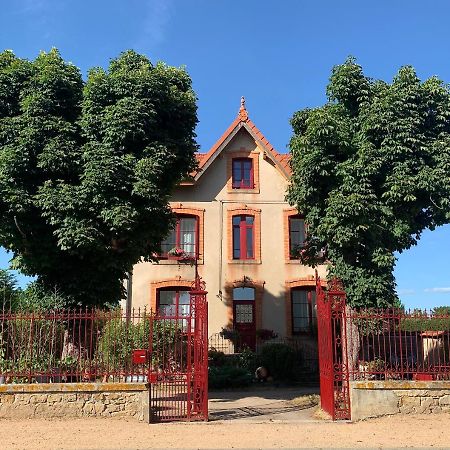 Mas Terre Chambres D'Hotes Lezoux 外观 照片