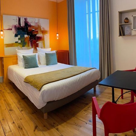 Mas Terre Chambres D'Hotes Lezoux 外观 照片