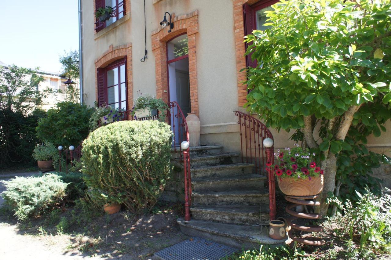 Mas Terre Chambres D'Hotes Lezoux 外观 照片