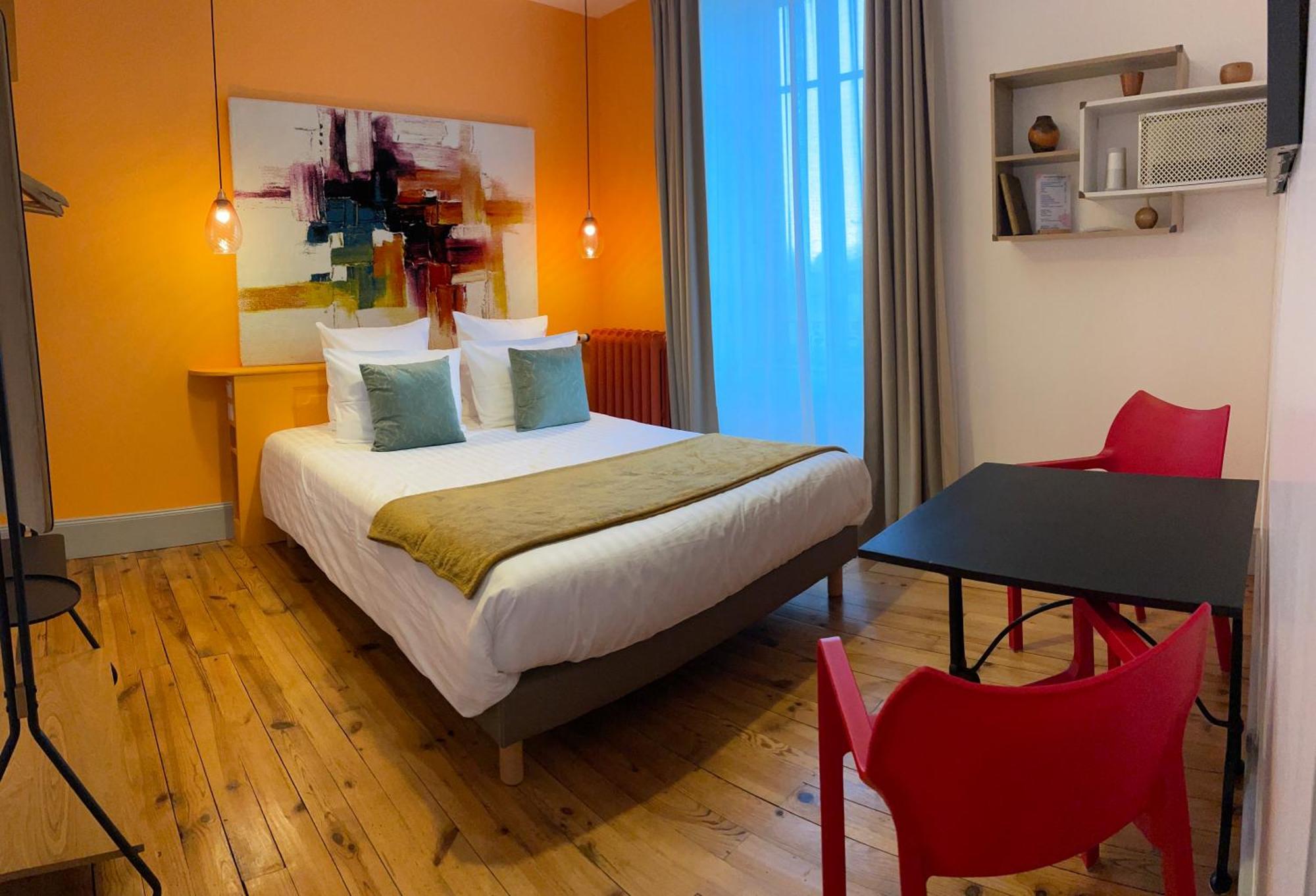 Mas Terre Chambres D'Hotes Lezoux 外观 照片
